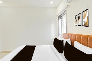 Super Townhouse Oak Suchitra Kompally Road formerly Sun Moon Hotels - Trimulgherry - 6