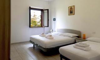Benny, Family Flat with Garden & BBQ Near Maratea by Kaizen Stays - La Marinella - 6
