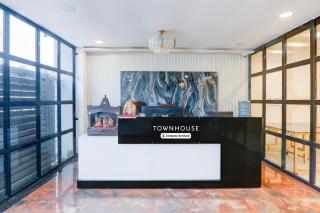 Super Townhouse Shaheed Path Near Ambedkar University Formerly Kings Paradise - Bijnaur - 7