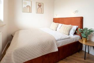 Orange Glow Apartment Terrace Ac Free Parking - Warsaw - 9