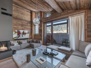 Chalet à Megève avec Wellness: 6 adultes, 4 enfants, ascenseur, terrasse, cheminée, accès sauna/piscine - FR-1-569-56 - Megève - 0