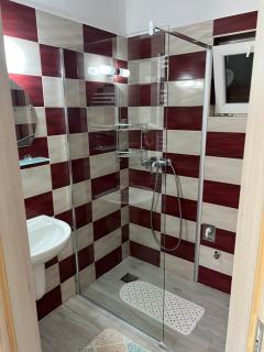 Mediterán Fedett Medencés Apartmanház - Szántód - 8