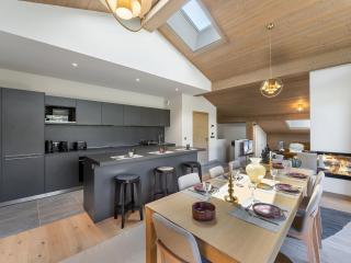 Duplex à Megève avec spa, piscine, salle de sport et cheminée - FR-1-569-32 - Megève - 5