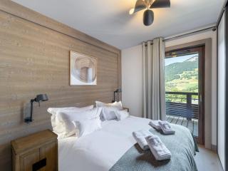 Duplex à Megève avec spa, piscine, salle de sport et cheminée - FR-1-569-32 - Megève - 2