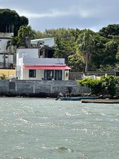 Ashan Luxury Seafront Villa 1 - Grande Rivière Sud Est - 5