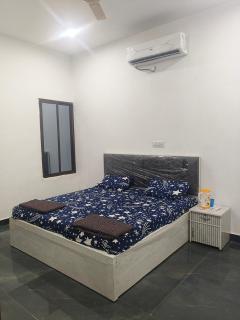 Kamal kishori Dham Guest house - 3