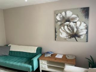 Barn conversion Corner Annexe - Earls Colne - 3