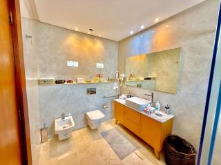 Marina Agadir Luxury Apartment with Mountain View & Pool Access - Agadir - 3