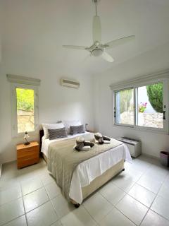 STAY Helios House - Mesa Chorio - 8