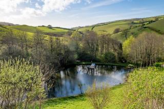 Sleeps 20 - Lakeview Farmhouse - Combe Martin - 8
