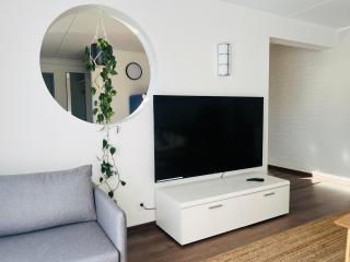 Bright Modern Apartment - Central Kuressaare - Kuressaare - 7