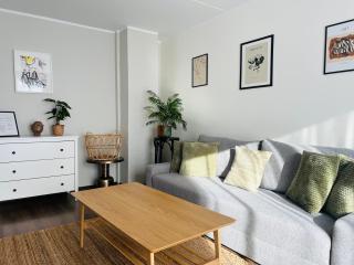 Bright Modern Apartment - Central Kuressaare - Kuressaare - 4