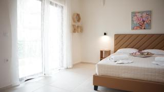 Il Mondo Suite, Lago Di Bourtzi Appartements - Calcide - 5