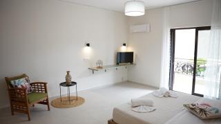 Il Mondo Suite, Lago Di Bourtzi Appartements - Calcide - 4
