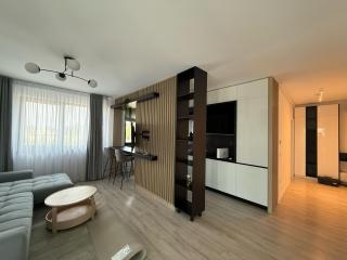 The Romantic Nest near Mall Moldova - Iaşi - 0