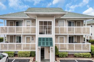 Shorehaven Lakefront & Steps to Beach w Pool and Grill - Myrtle Beach - 6