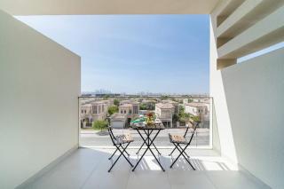 Airstay - Stylish Studio - JVT - Community Views - Monthly Offer Available - 6