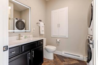 Altmar's Premier Luxury Cabin with 3000sf Mini Golf - Altmar - 9