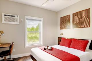 Altmar's Premier Luxury Cabin with 3000sf Mini Golf - Altmar - 1