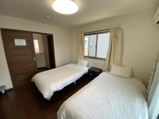 Easy to access Namba Dotonbori Nihonbashi airport - Osaca - 0
