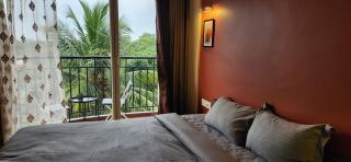 2BR Flat with Pool and Balcony near Cochin Airport - Cochin - 8