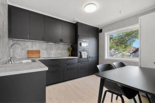Large house 10 minutes from the city center - Kristiansand - 0