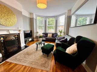The Urban Oasis - Great location near Pubs, Restaurants and more! Bus links on doorstep - Belfast - 0