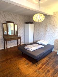 Green Plants 24 7 Check In 4 Persons - 1