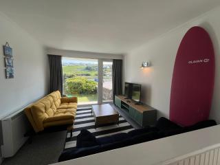 2 Bed Beach Apartment with Pool! - Mawgan Porth - 7