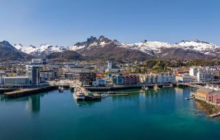 Svolvær Harbour Sea View Apt - 0