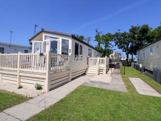 152 Central Park - Prestatyn - 0