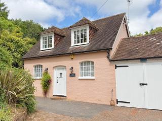 The Manor Coach House - Canterbury - 1