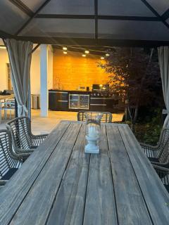 Luxurious villa with pool - Weil am Rhein - 3