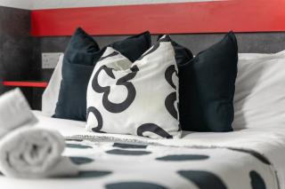 Private Studio in Dudley,Kitchen&Bathroom,Sleeps 1 - Dudley - 1