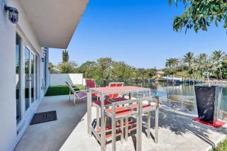 Unique Retreat - Unit A: Cozy First-Floor Oasis - 5