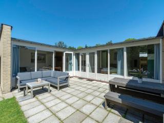 Duinland 247modern bungalow for 6 guests - 9