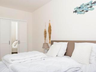 Apartment by the sea in Residence Juliana - 1