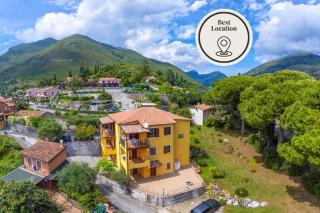 Sunny, Sea View Terrace 2BDR Near Praia a Mare by Kaizen Stays - La Marinella - 9