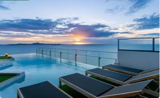 High Floor Beachfront 1 BR Condo with Scenic View - 3