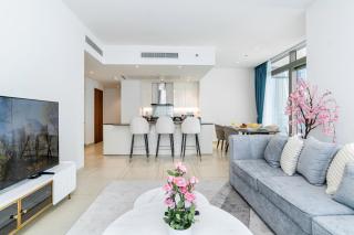 Contemporary Comfort - Serenity - Pool View - 9