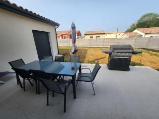 Maison Noé Climatisation individuelle par pièce proche du centre-ville - Ruoms - 1