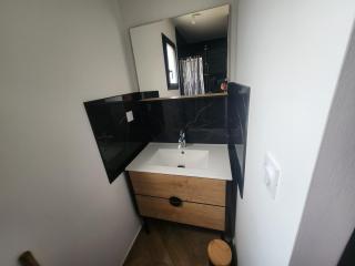 Maison Noé Climatisation individuelle par pièce proche du centre-ville - Ruoms - 4