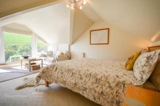 Finest Retreats - Upper Deck - Cawsand - 3