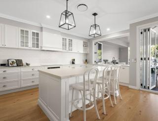 Visually beautiful and features the finest inclusions - Brisbane - 6