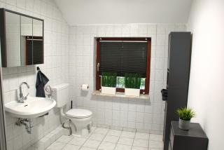 Only 7 minutes from Lake Bederkesa - - 7