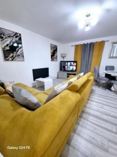Robinhuts Views Apartments - Londra - 2