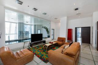 Cayan Tower Dubai Marina - Mint Stay - 1