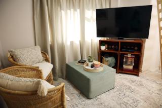 Carrington Cottage - 8