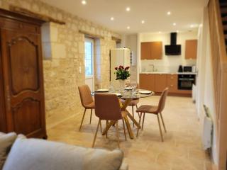 Domaine Les Chauveaux, 3 gites, 26 personnes, 1 salle - Antran - 9