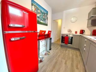 Truro City with Views Ground Floor Apartment - Kenwyn - 6